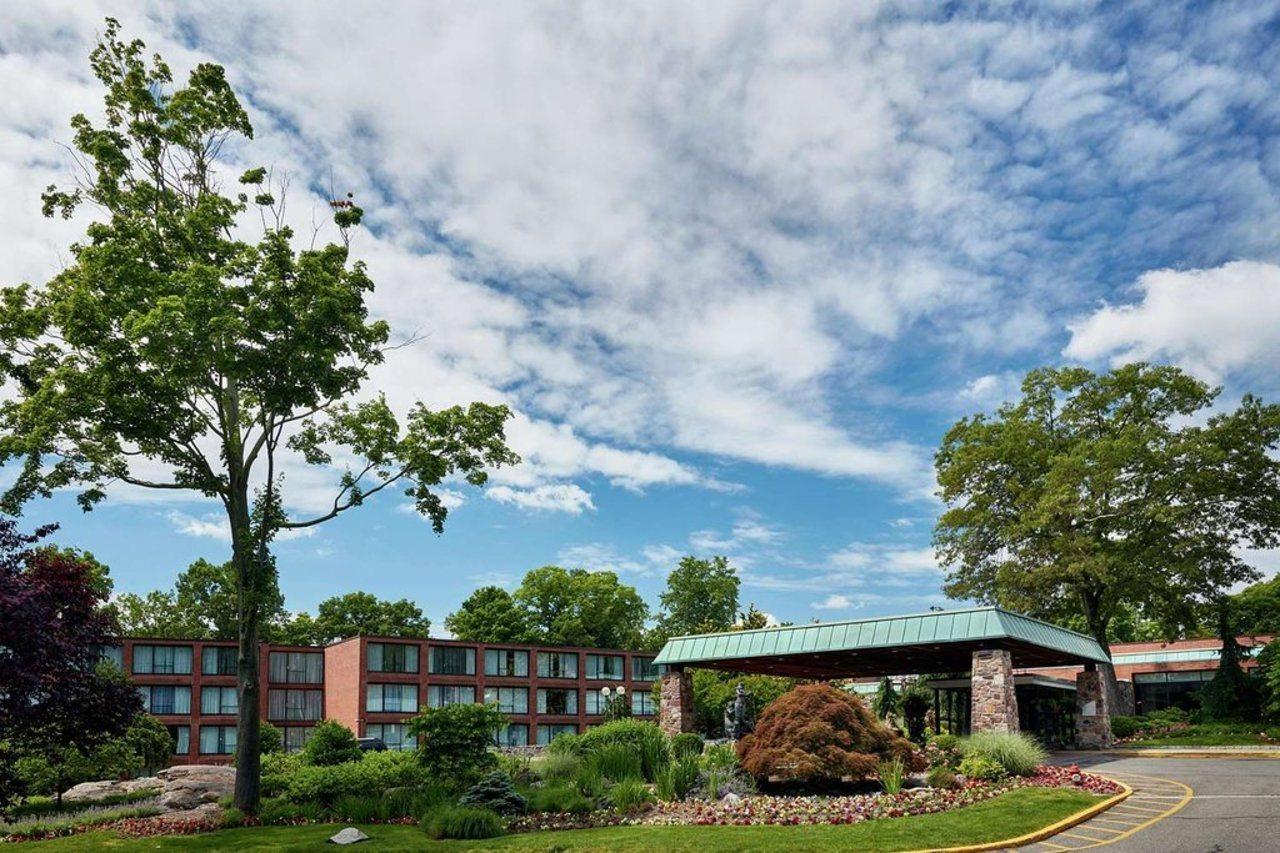 Hilton Westchester Rye Brook Exterior foto